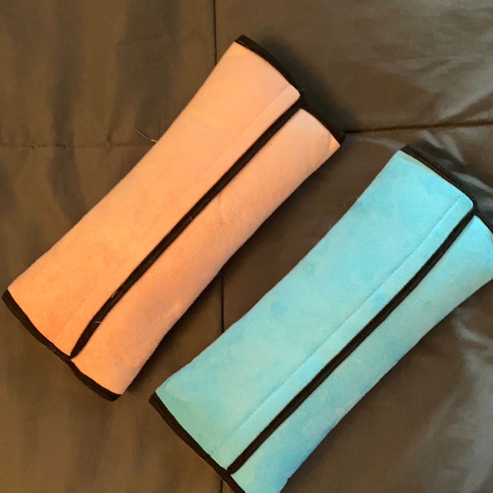 BNWOT cushioned seatbelt covers.